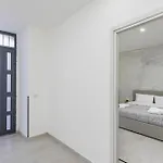 Pm House 3*