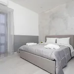 Pm House 3*